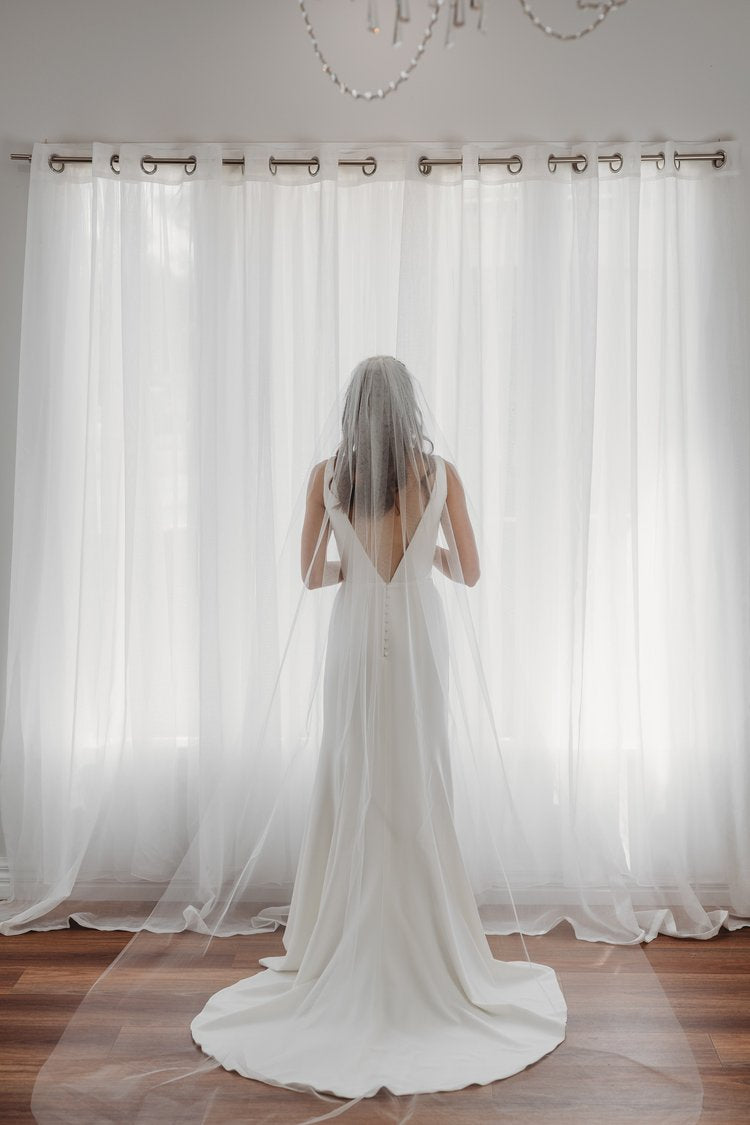 AN6040 Ivory Tulle Veil