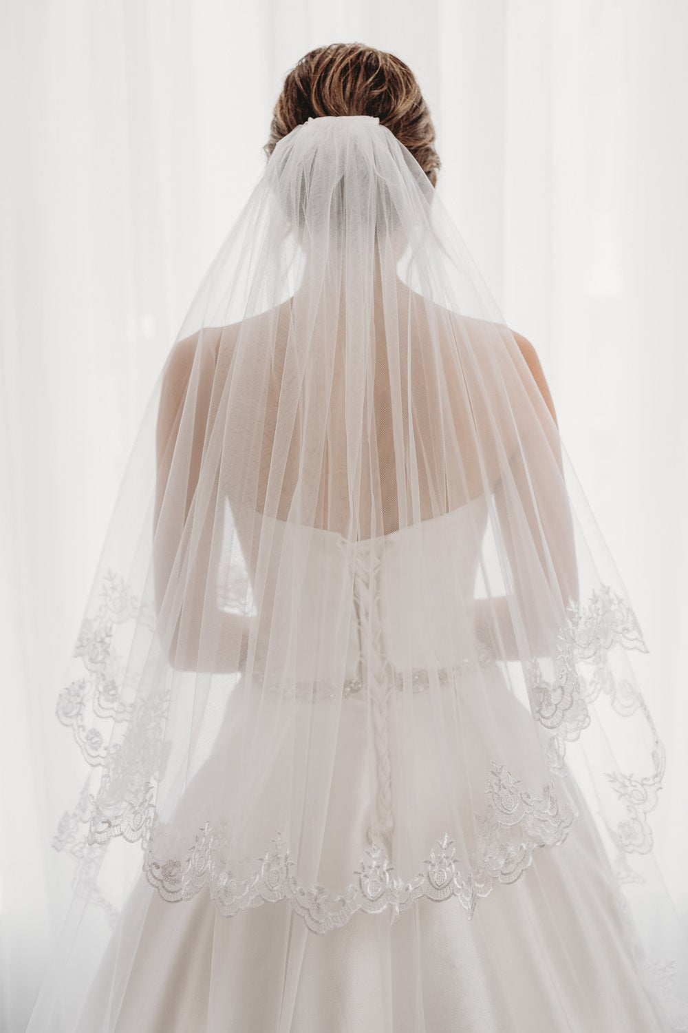 AN6041 Two Tiered Circular Cut Lace Veil