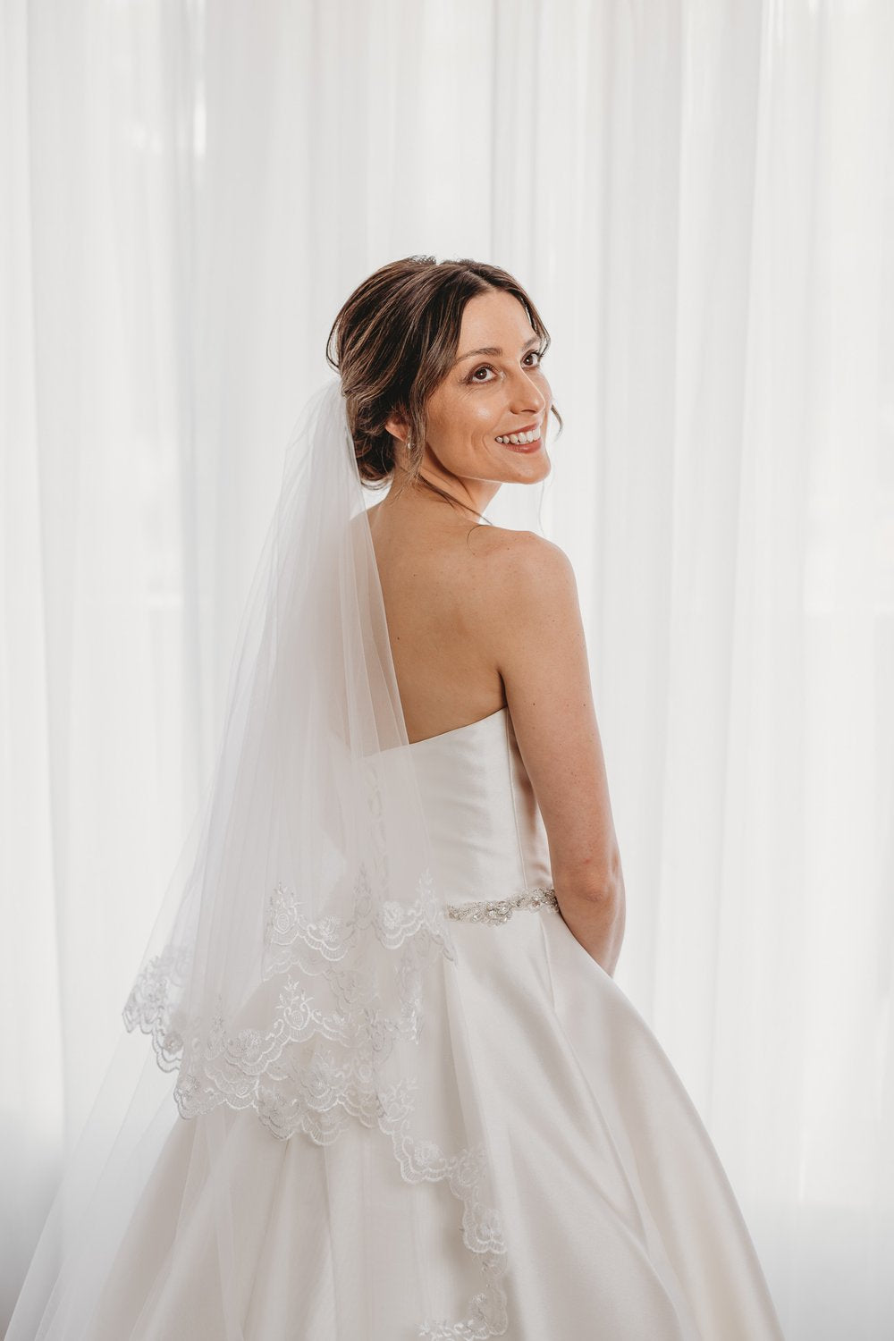 AN6041 Two Tiered Circular Cut Lace Veil