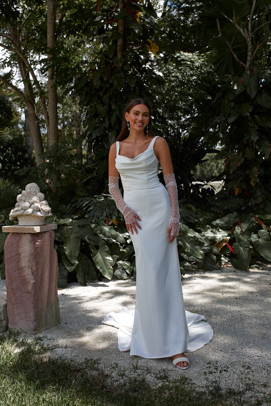 Aire Bridal Gown - Vintage White