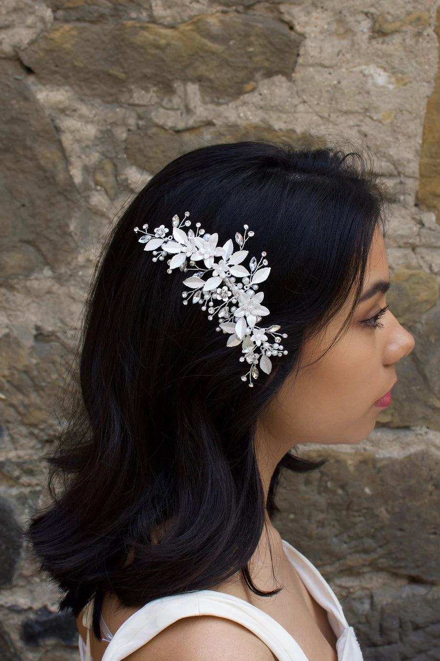 Yvonne Pearlised Silver Bridal Side Clip