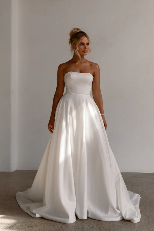 Anne Bridal Gown - Vintage White