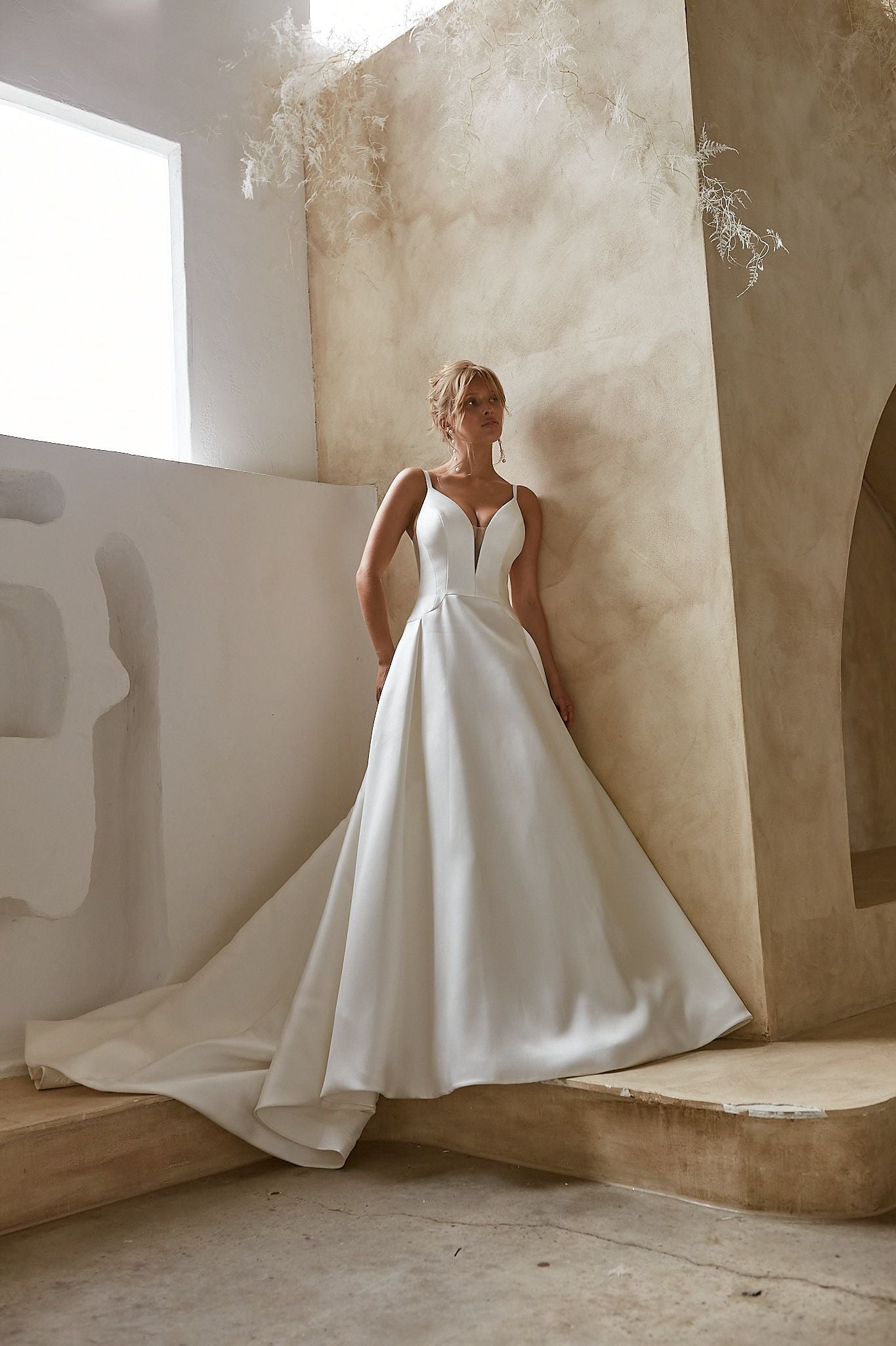 Phoebe Wedding Dress
