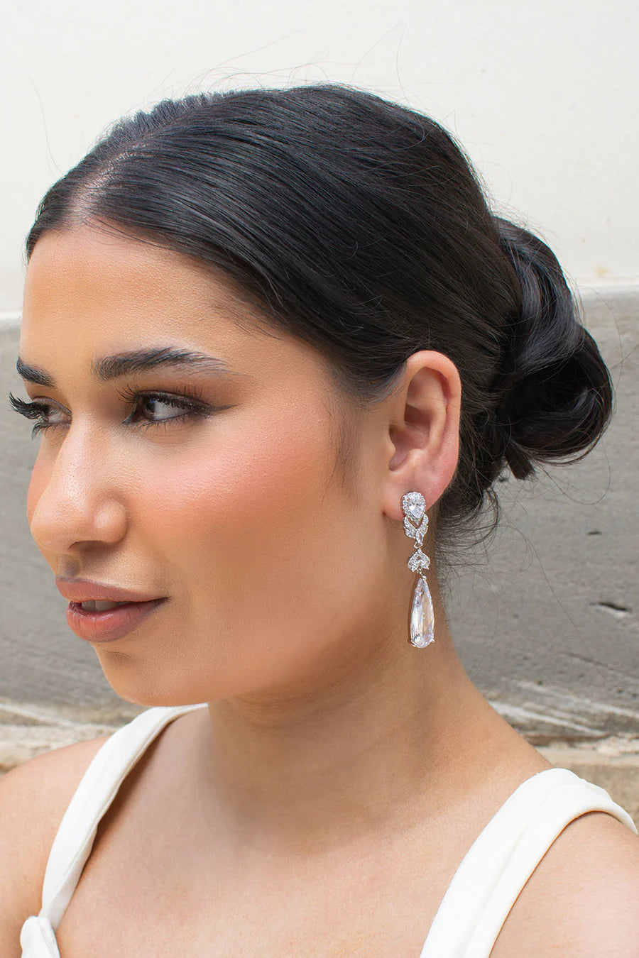 Zelda Teardrop Crystal Earring