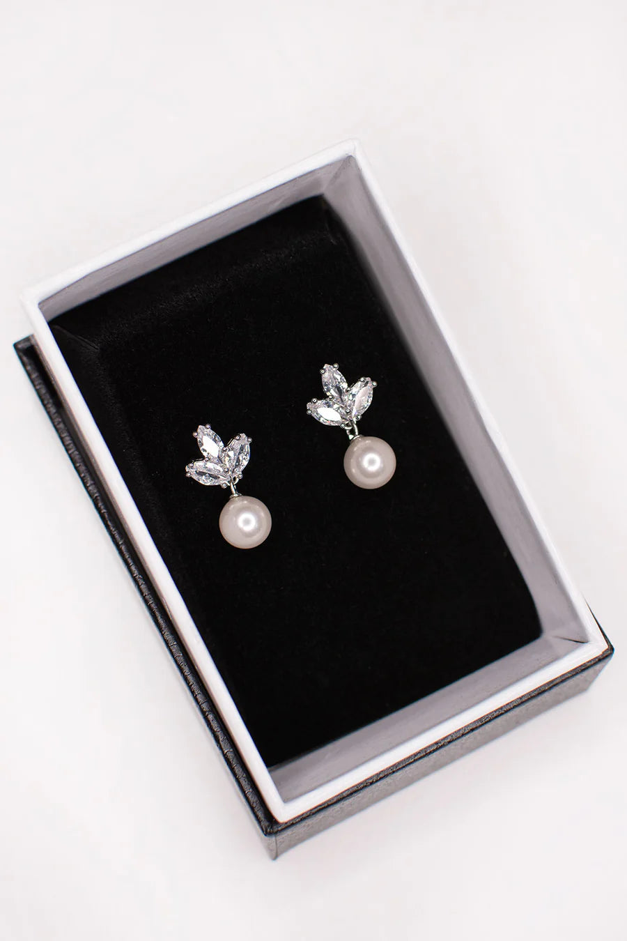 Frankie Pearl Drop Earring in Silver