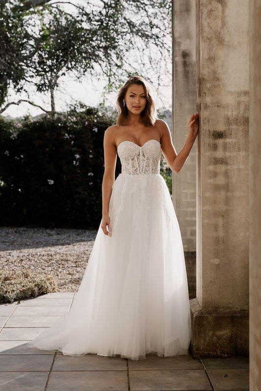 Felicity Bridal Gown - Vintage White