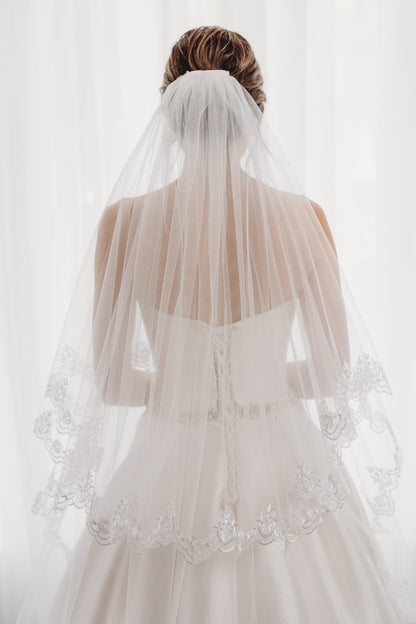 Two Tiered Circular Cut Lace Veil