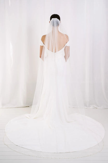 AN8001P Pearl Edge Cathedral Length Veil
