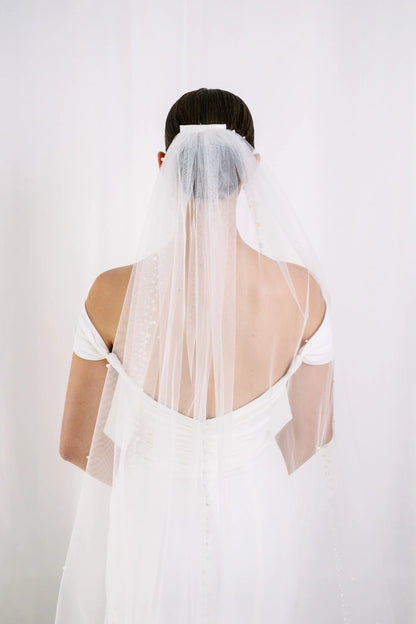 AN8001P Pearl Edge Cathedral Length Veil