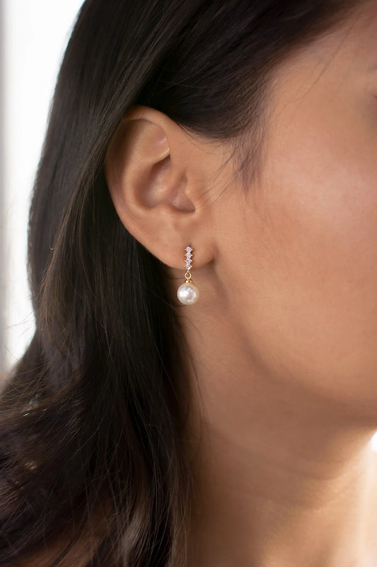 Colette Classic Simple Pearl Drop Earring Gold