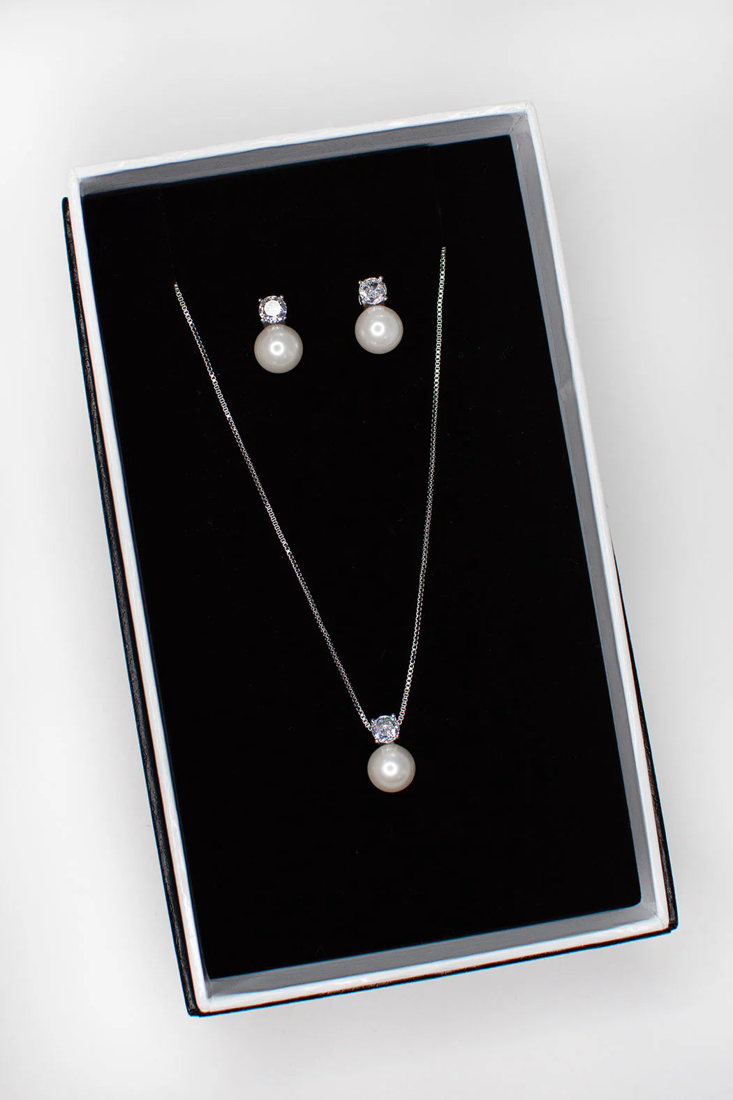 Annie Necklace and Earring Set - Silver