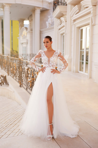 Darling 3D Flower/Tulle Bridal Gown - Ivory