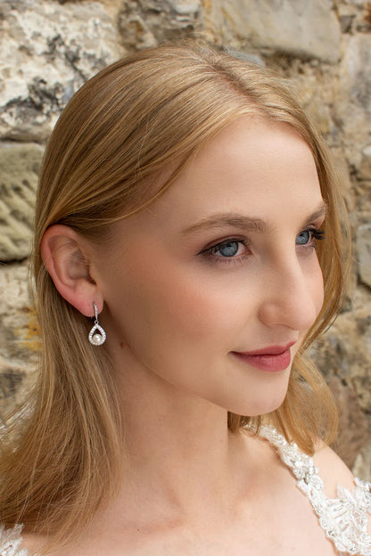 Lucy Silver Pearl Drop Earring